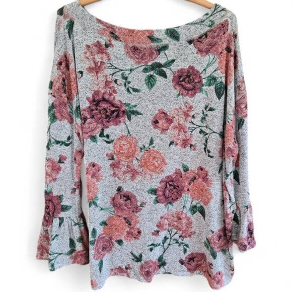 Maurices Tops - Maurices Womens Plus 3XL Grey Top With Pink Floral Design & Bell Sleeves